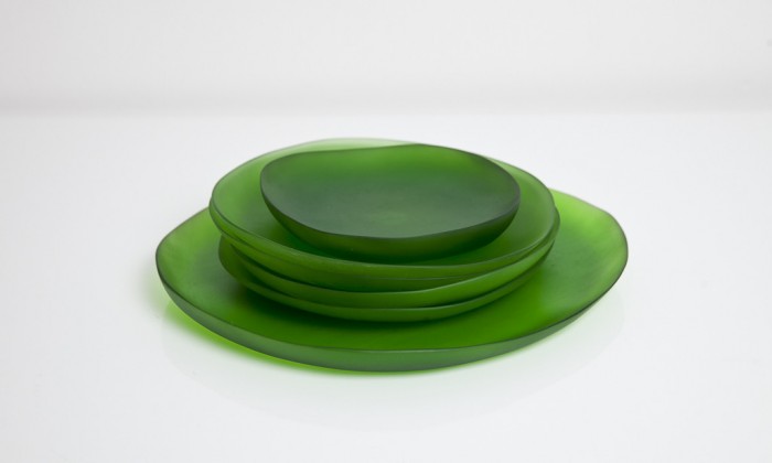 green resin dinner set