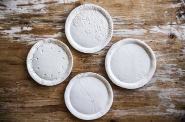 Shabby Chic Dishes and Tableware: Tips & Ideas